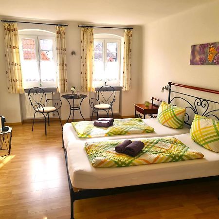 Gaestehaus Zum Weinbauer Rhodt unter Rietburg Kültér fotó