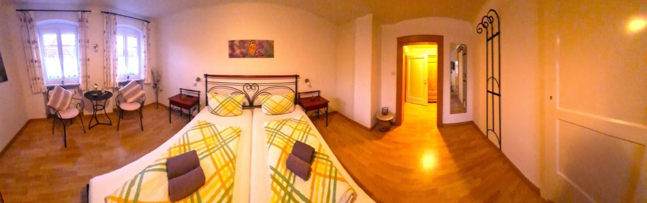 Gaestehaus Zum Weinbauer Rhodt unter Rietburg Kültér fotó