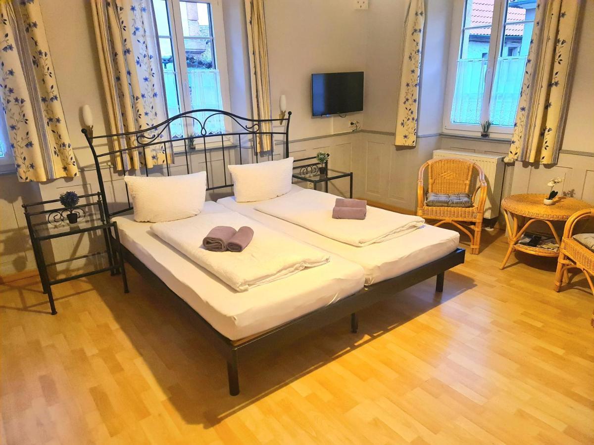 Gaestehaus Zum Weinbauer Rhodt unter Rietburg Kültér fotó